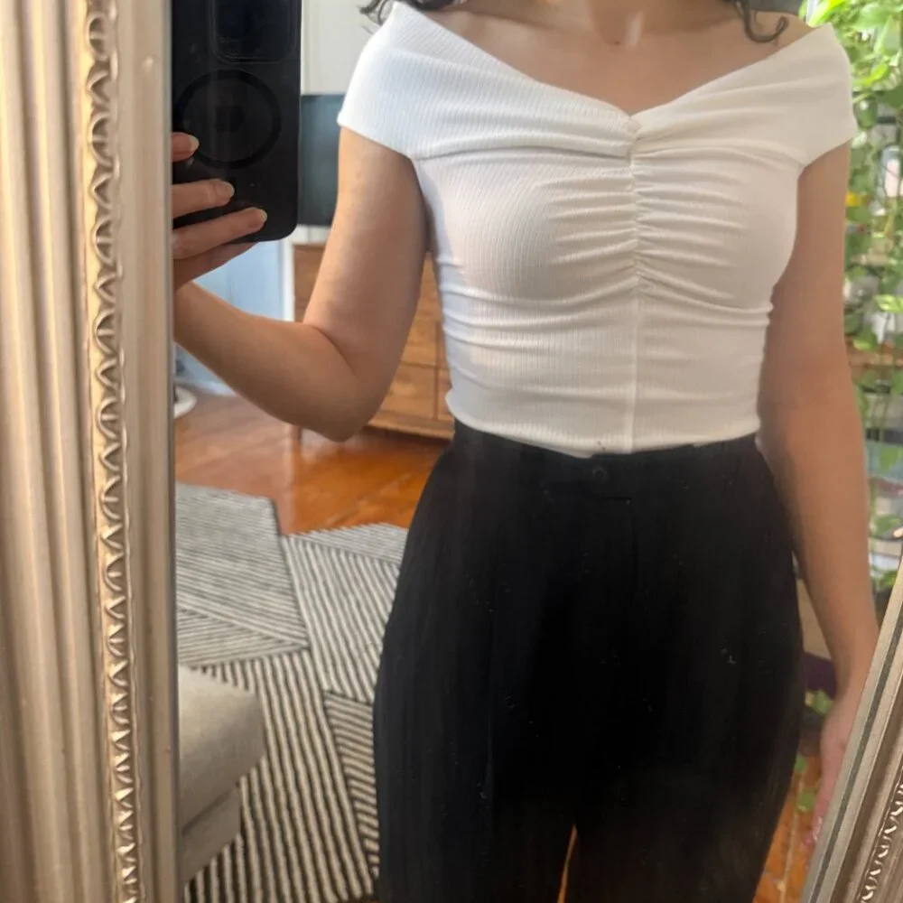 Reformation Ribbed Top - Picture 3 of 10